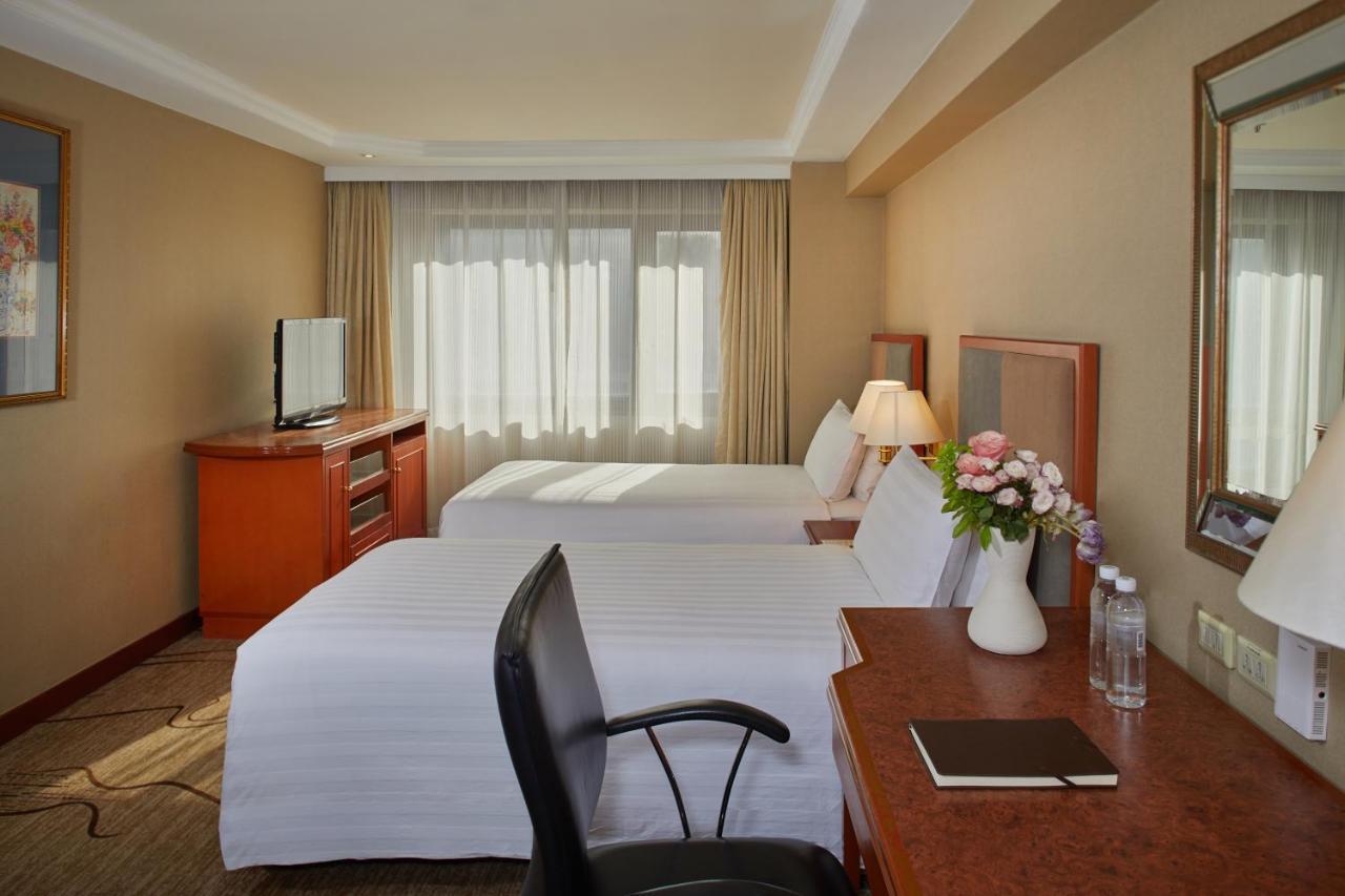 Beijing 5L Hotel Экстерьер фото